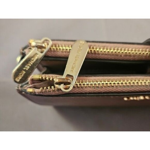 Michael Kors Double Zip Wallet Dusty Rose Blush New See Pics For Small Flaw - Picture 3 of 8